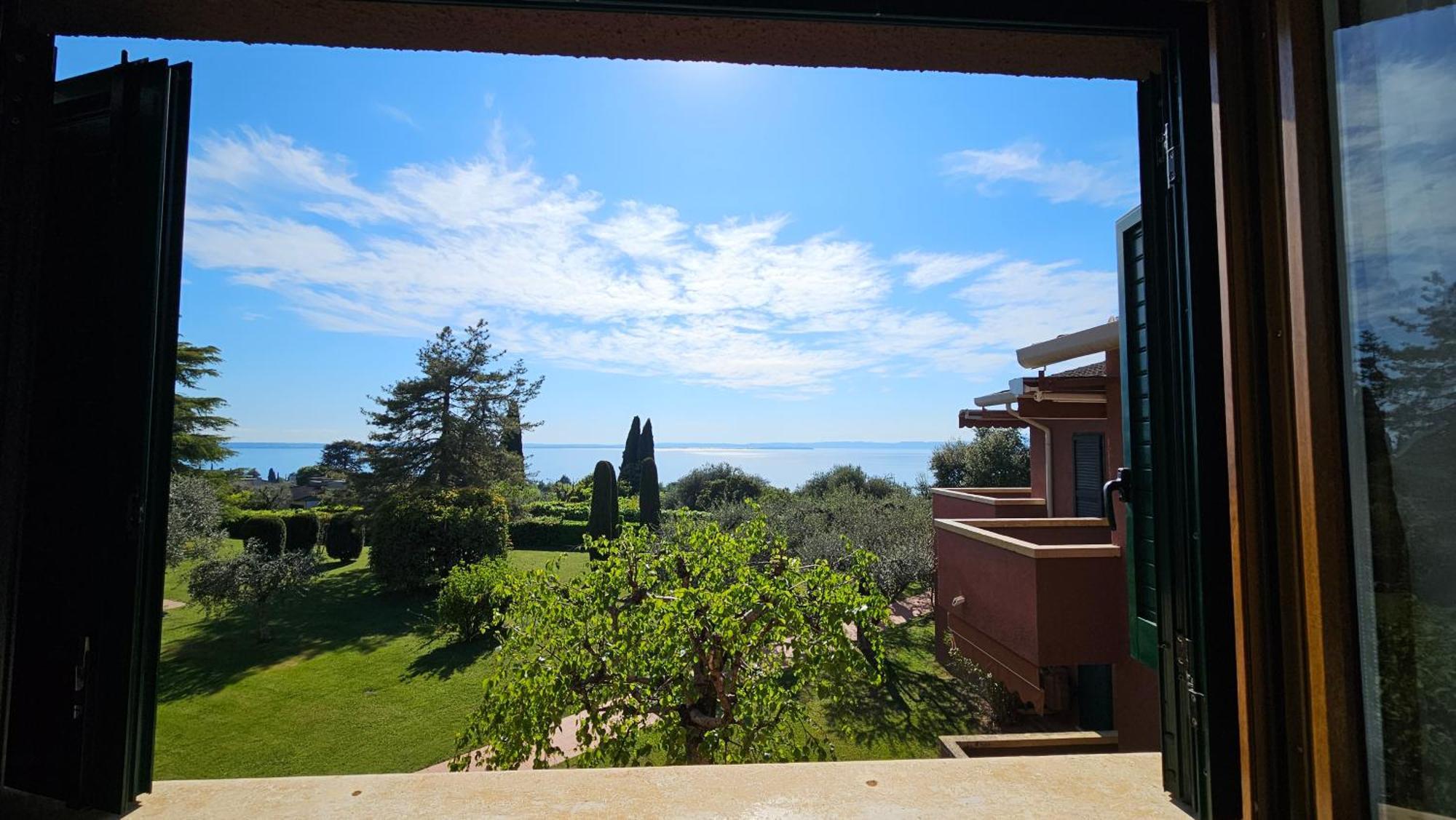 Apartments Blue View - Residence Casetto Bardolino - Regarda Travel Buitenkant foto
